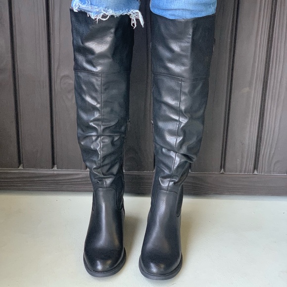 Black Over the Knee Harness Boot - Picture 3 of 8